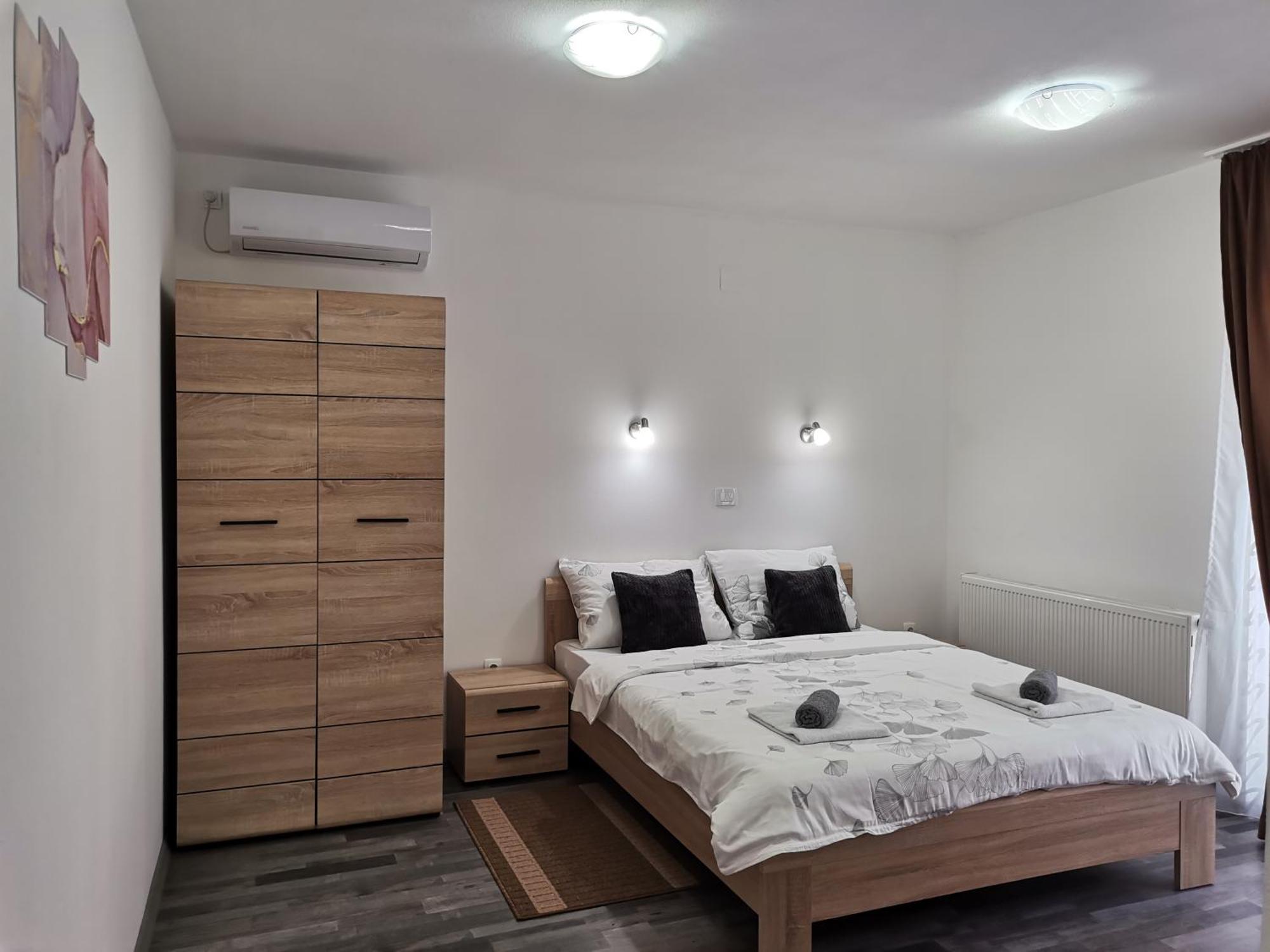 Apartmani "Marina" Otočac Chambre photo